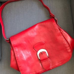 Retro red bag